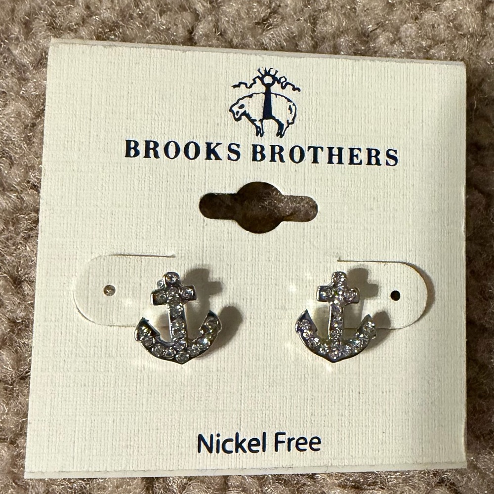 Brooks Brothers Silver anchor pave Stud Earrings